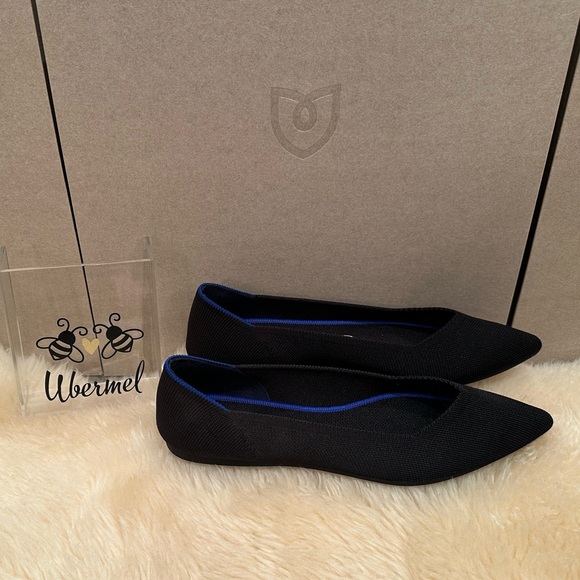 VGUC Rothy's OG Black Women's Points, Size 9 - Picture 3 of 7